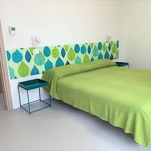https://hotel-residence-al-mare.hotelslidodijesolo.com